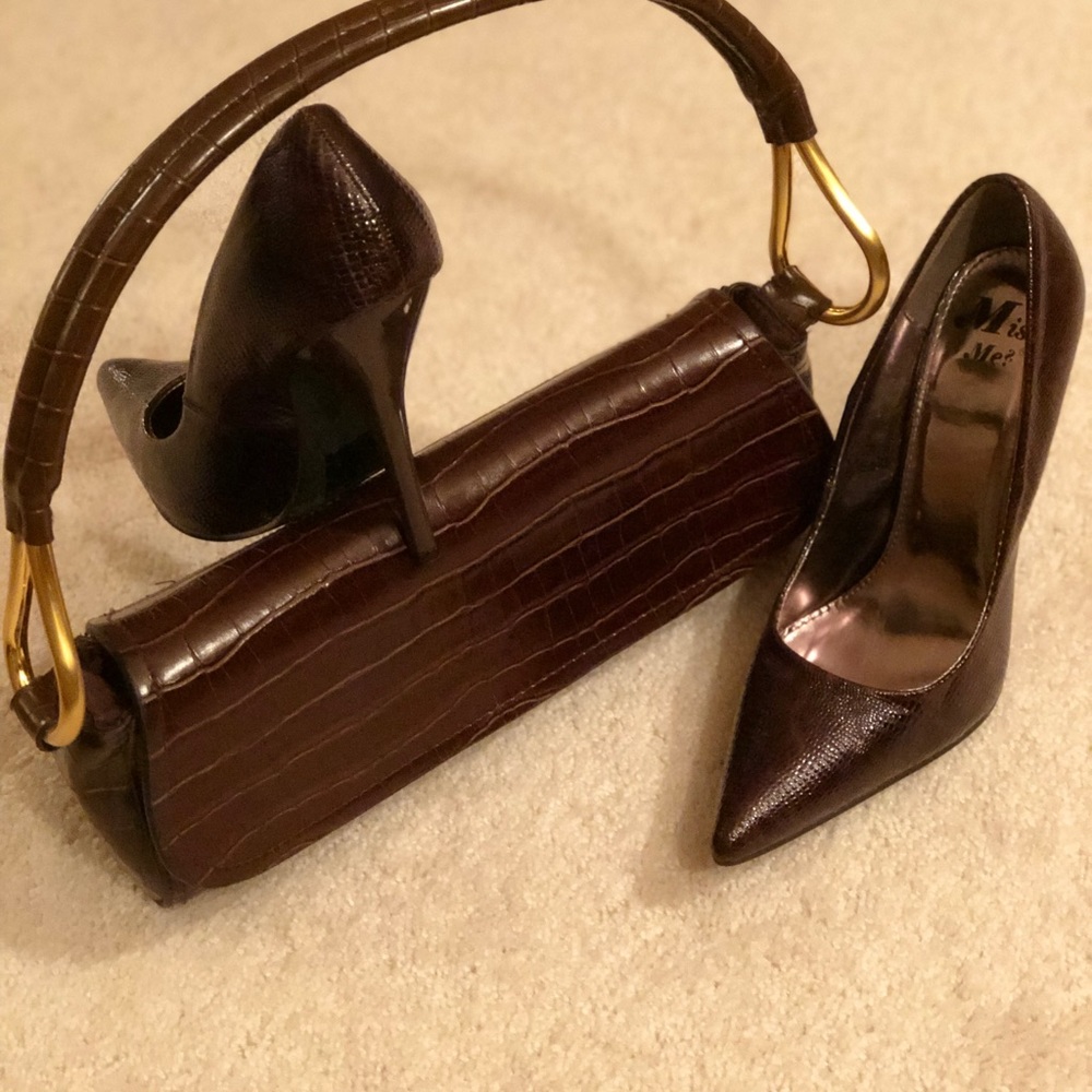 Matching Deep Brown 4” Pumps and Purse